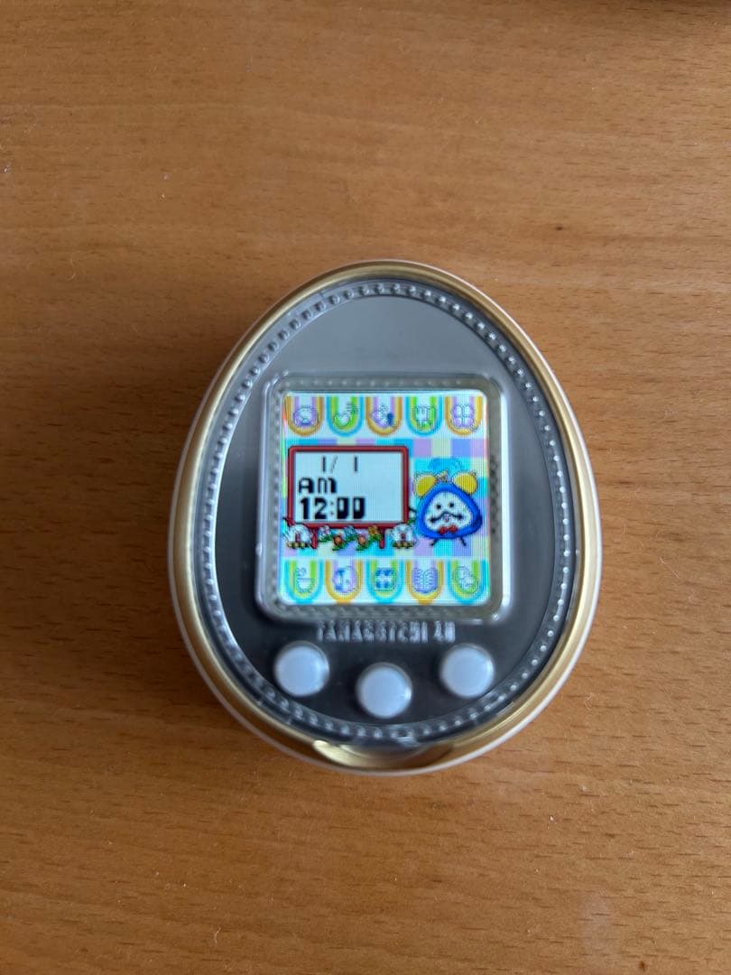 たまごっち 4U ホワイト