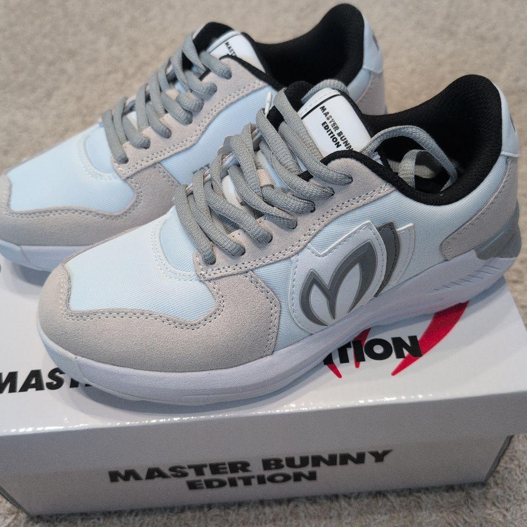MASTER BUNNY エディション ゴルフシューズ 23.5cm