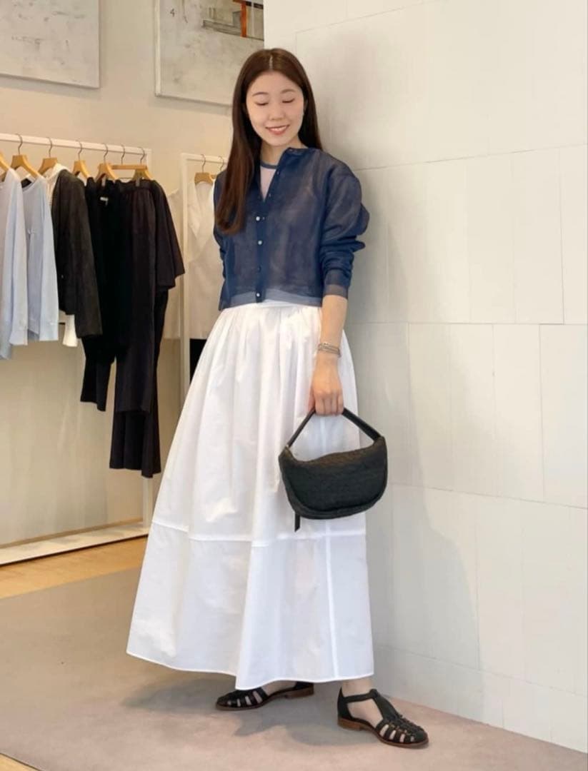 TOMORROW LAND】クリスピータフタ ギャザーマキシスカート 36 - メルカリ