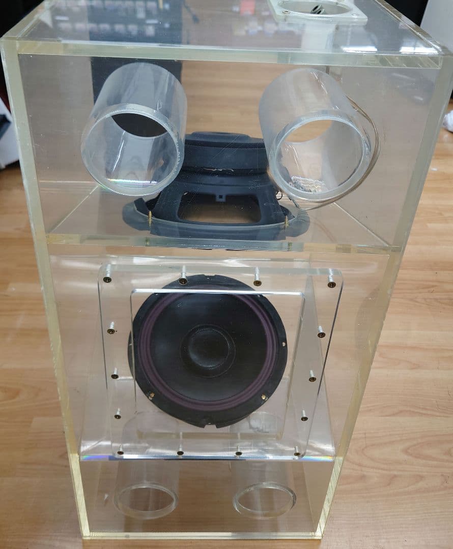 ☆【超レア】透明アクリル製ウーファーボックス・サブウーファー