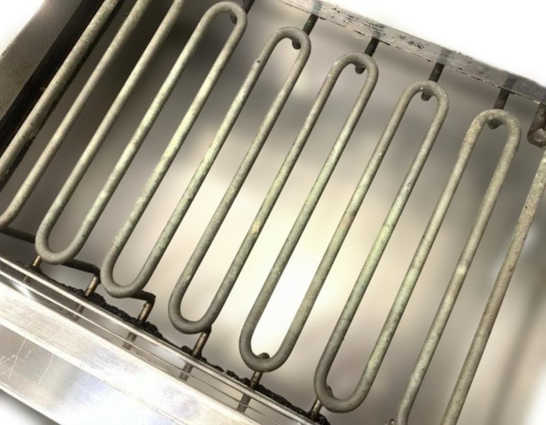 ヒゴグリラー 業務用焼鳥専用卓上型グリラー 大吉 P-4 単相200V 厨房