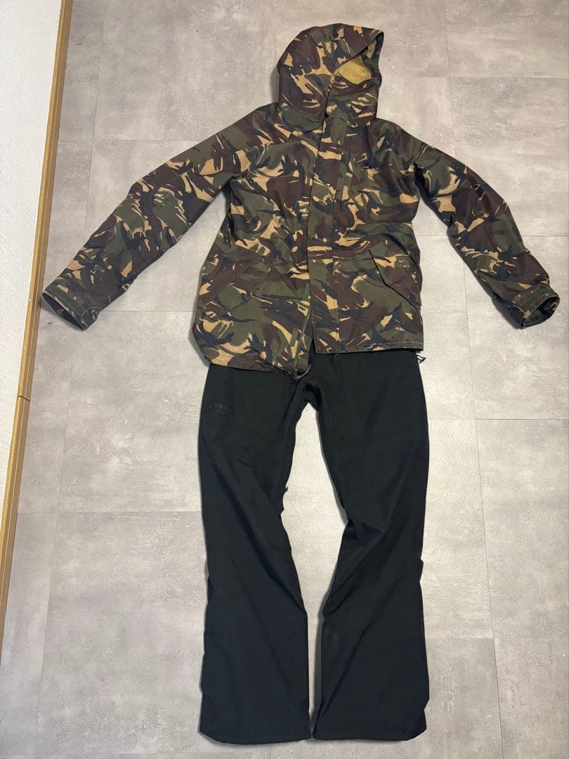 Burton GORE-TEX スノーボードウェア 上下セット M 2017年 BURTON バートン エーケー JK AK VLCT GTX ANORAK スノーボード ウェア
