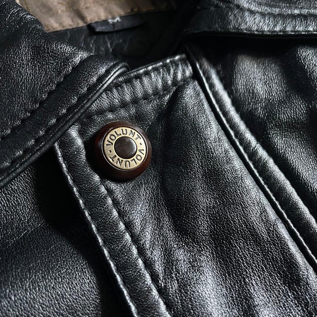 type A-2“volunt“牛革“黒“短丈“bomber jacket