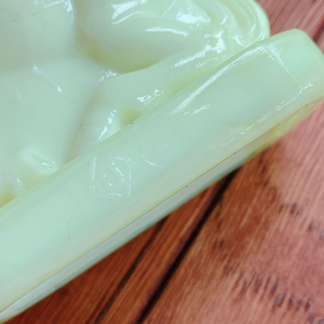 ウランガラス Boyd ボイド社 オブジェ 置物 木馬 馬 メリーゴー