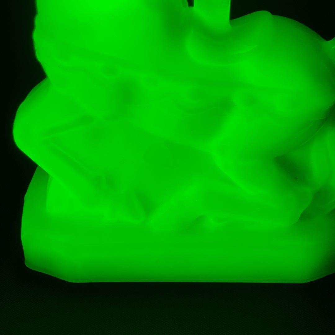 ウランガラス Boyd ボイド社 オブジェ 置物 木馬 馬 メリーゴー