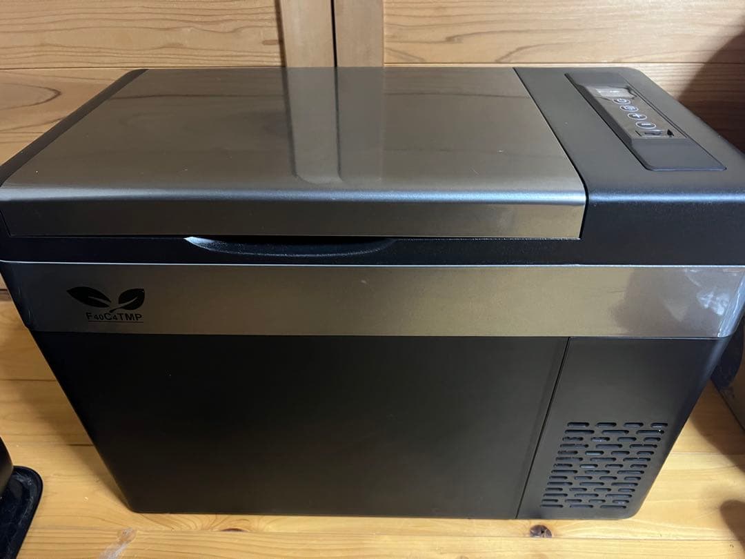 ポータブル車載冷蔵庫・冷凍庫　12V/24V AC100V バッテリー付き】ポータブル冷蔵庫 車載冷蔵冷凍庫 12L/16L バッテリー