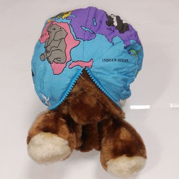 くまのぬいぐるみが変身