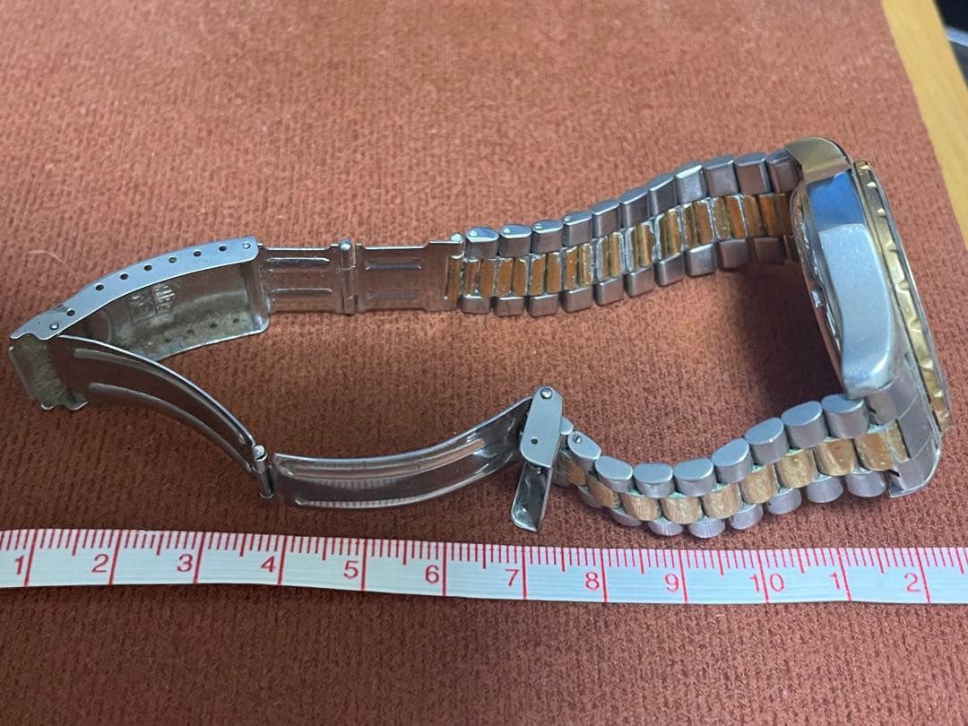 タグホイヤー 575.406R クロノグラフ クォーツ メンズ