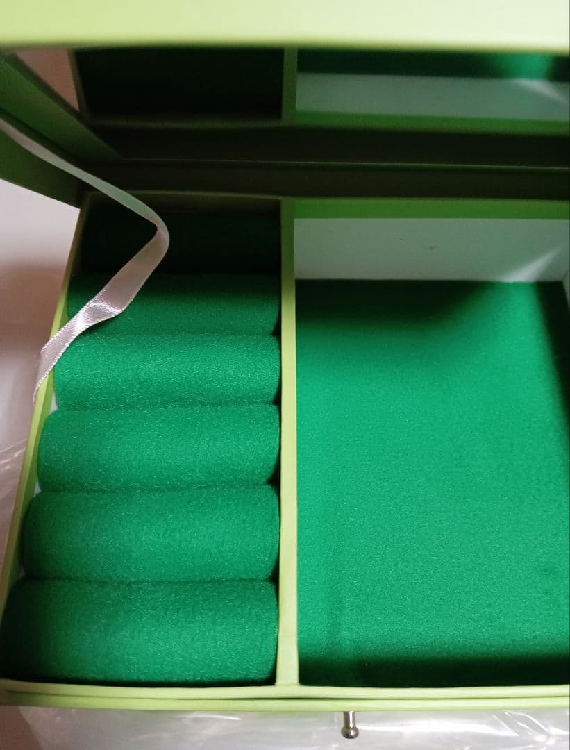 リラックマ　ペーパーBOX　お外でごろん　ジュエリーボックス 引き出し二段　緑