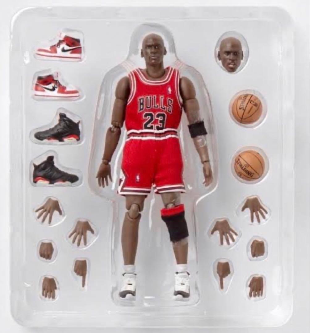 マフェックス No.100 & 132 MAFEX Michael Jordan - メルカリ