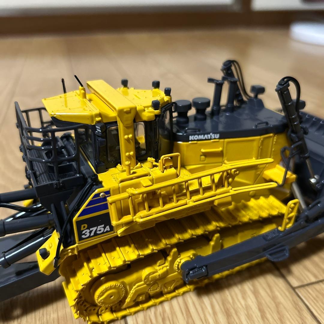 KOMATSU D375A-8 、D475A-5EO1:50 ダイキャストモデル - メルカリ