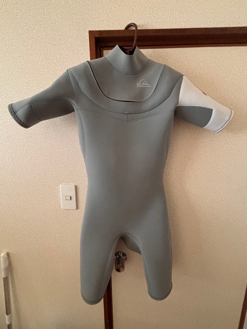 Quiksilver Hybrid U Zip スプリングウェットスーツ 最新WETSUITSレビュー】進化したジップシステム”HYBRID U-ZIP”搭載の