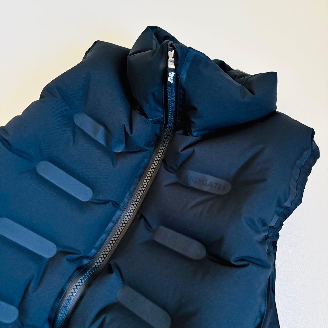 1596【極美品】パーリーゲイツ エアーベスト 超軽量 調節可能 ダウン