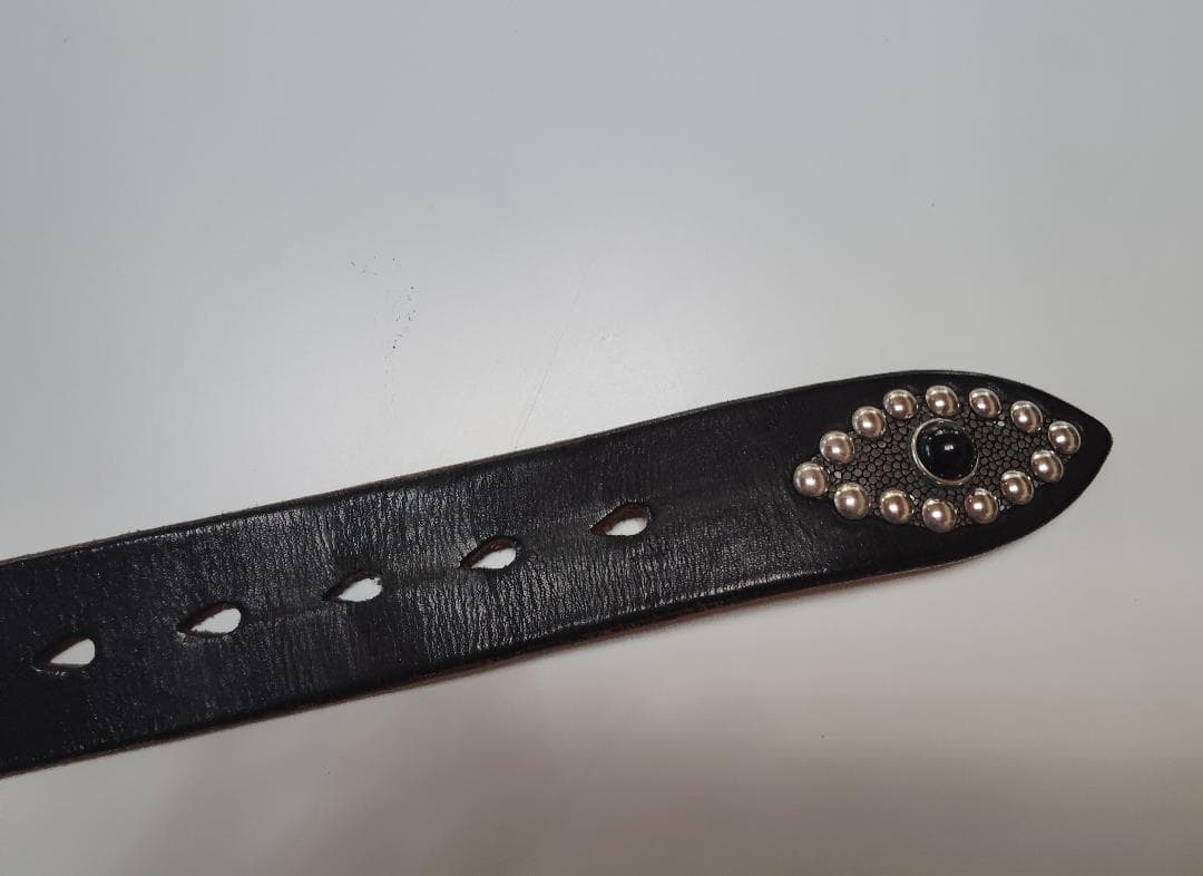 たま様購入】REDMOON スタッズ ベルト 黒 スティングレイ / HTC