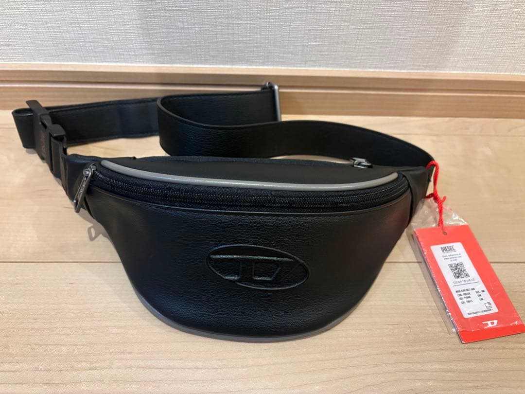 DIESEL ボディバッグ Dロゴ　エンボス ディーゼル ショルダー ブラック 楽天市場】DIESEL ディーゼル ポシェットエンボスDロゴブラック
