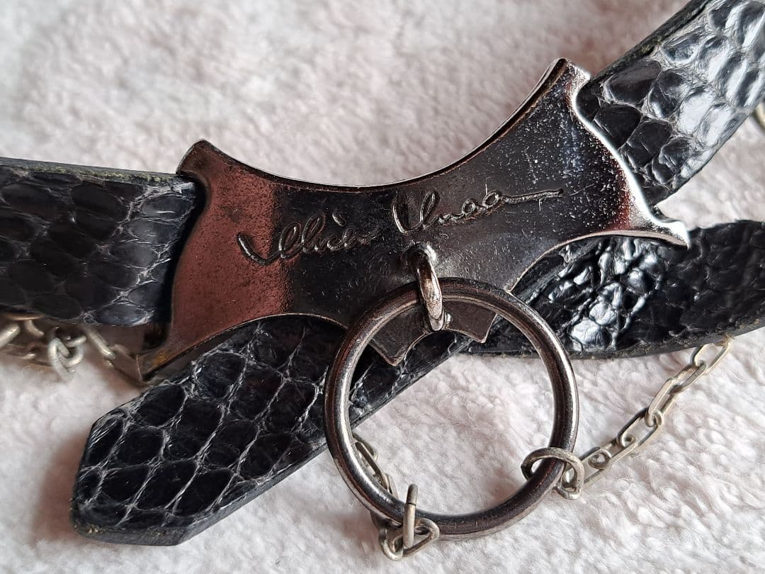 蝙蝠プレートレザーブレスレット、アリスアウアア、alice auaa - メルカリ