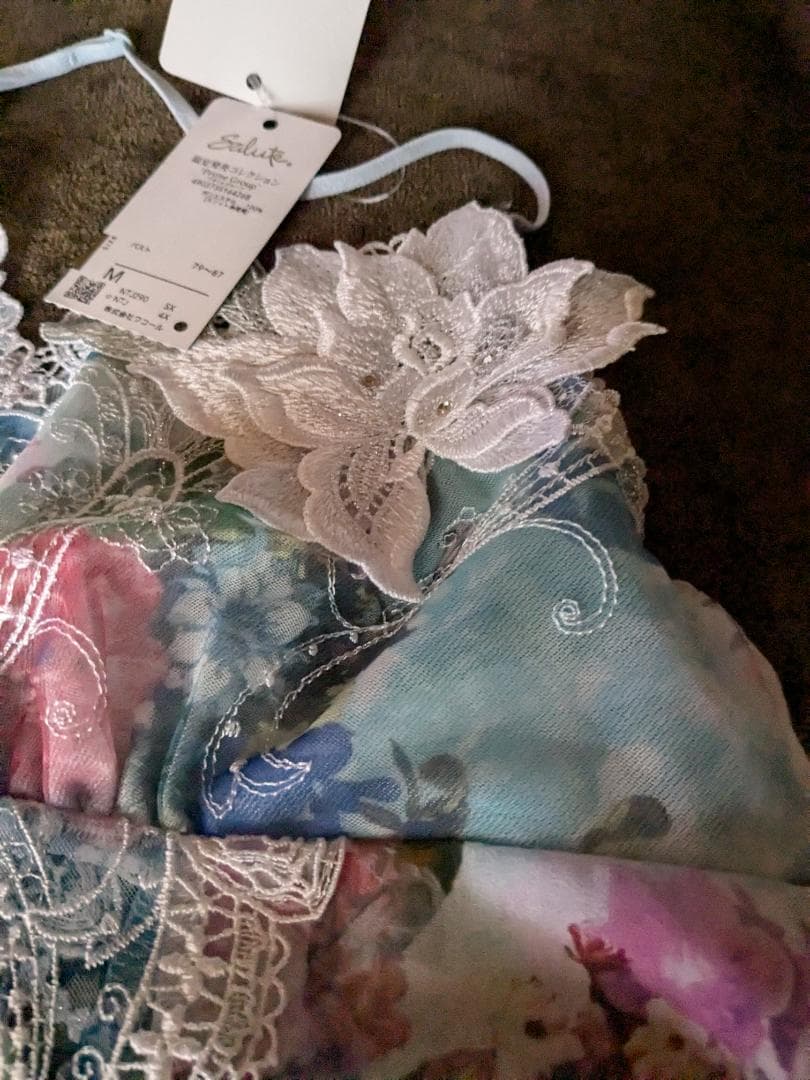 mumu様。。ワコール、サルート90グループスリップ店舗限定、Mサイズ