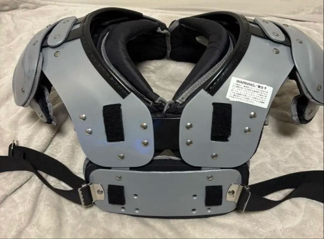 美品 新品もあり！アメリカンフットボール 防具一式riddell QBクラブ