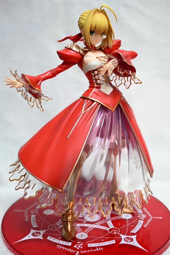 FGO セイバー/ネロ・クラウディウス〔第一再臨〕 フィギュア - メルカリ