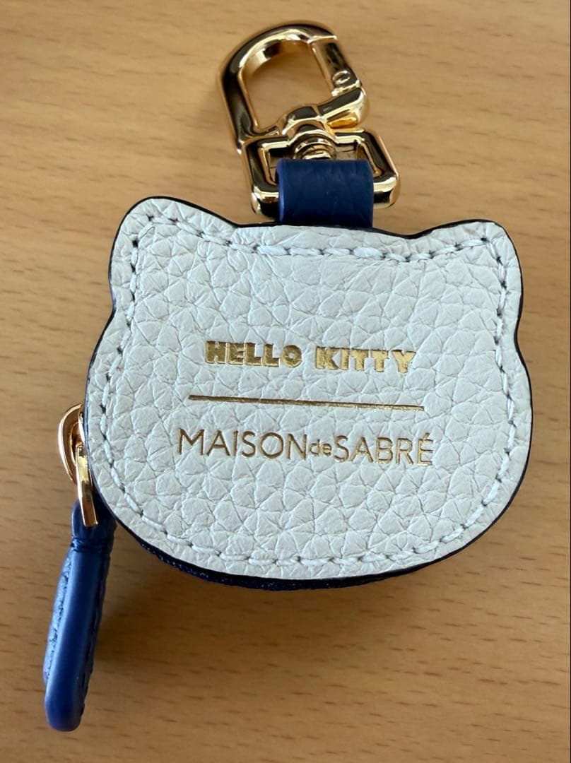 MAISON de SABRÉ ハローキティ チャーム ウィンク キティ - メルカリ