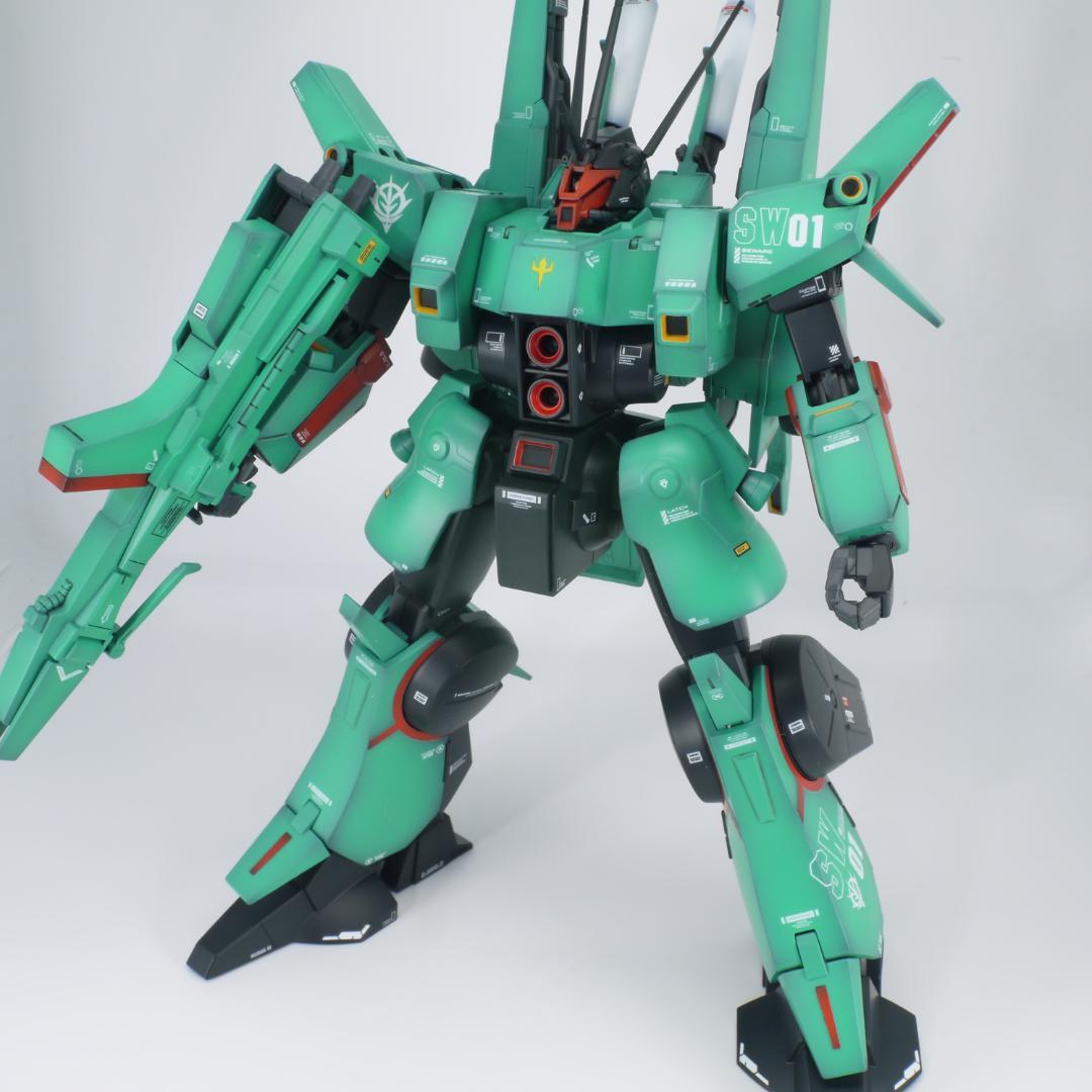 ガンプラ　HG ドーベンウルフ　全塗装　完成品
