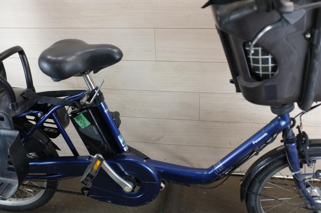 パナソニック　ギュット　20インチ　3段　8.9Ah（5点灯）充電器あり