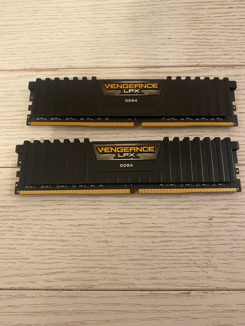 メモリー CORSAIR Vengeance LPX DDR4 64GB VENGEANCE® LPX 64GB (2 x 32GB) DDR4 DRAM 3200MHz C16 Memory Kit