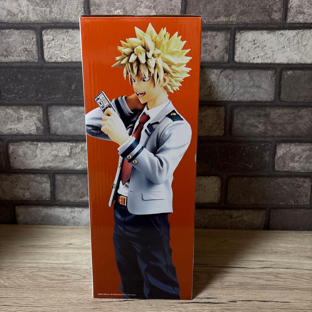 ヒロアカ 一番くじ 爆豪勝己 フィギュア&キャンパス風 ボード - メルカリ