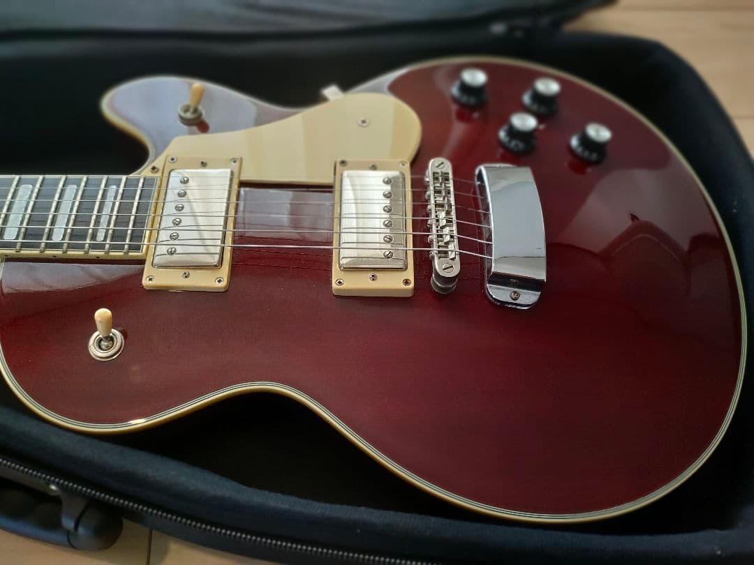 HAGSTROM SWEDE　いい状態　２０１６年の定価税別125000円です。