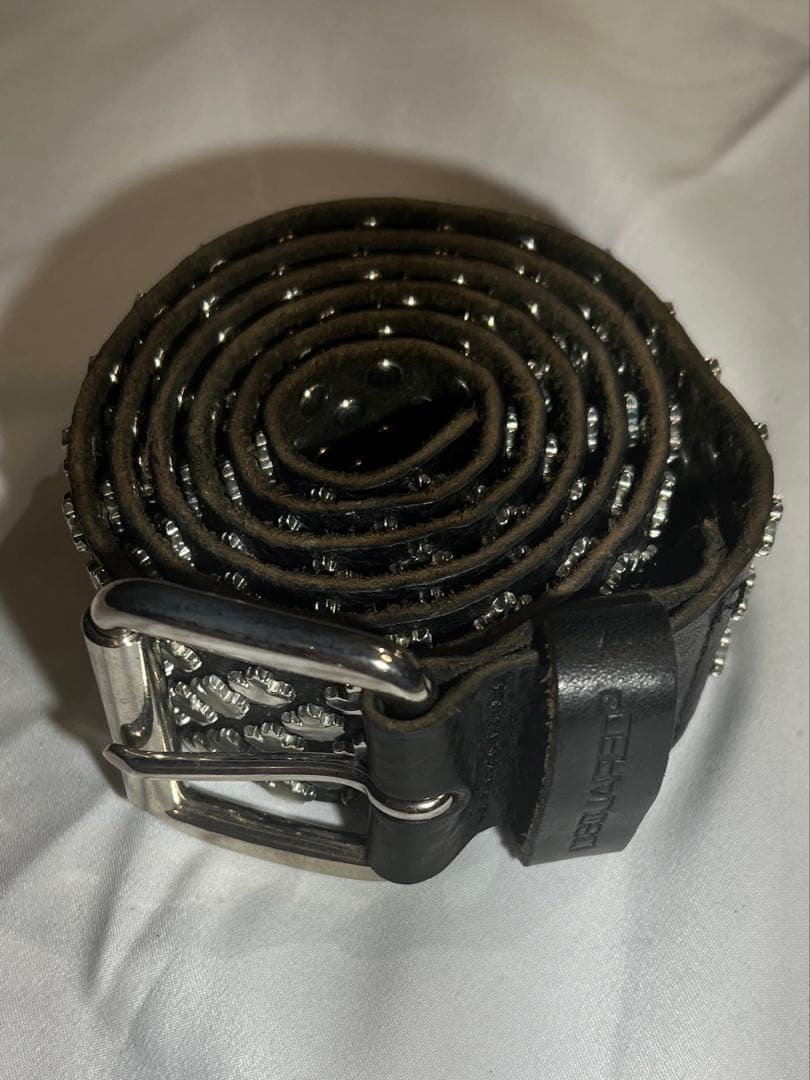 DSQUARED2 レザースタッズベルト 牛革 本革 栃木レザー スタッズベルト 鋲ベルト ターコイズ 黒ベルト