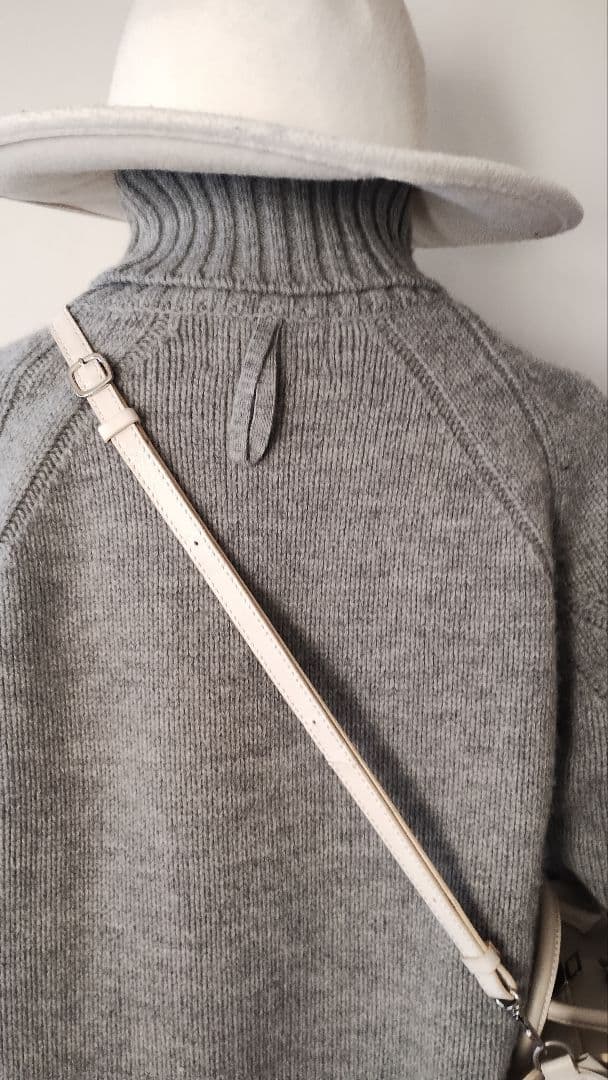 お値下げ中！C6925 タートルニット×ニットスカートコーデ - トップス激安