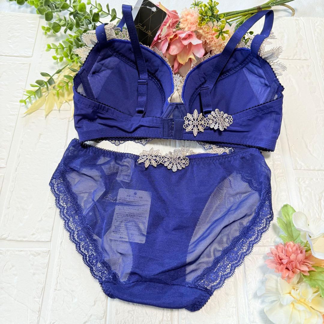 新品】wacoal サルート 79 ブラ ショーツセット E70M KO - メルカリ