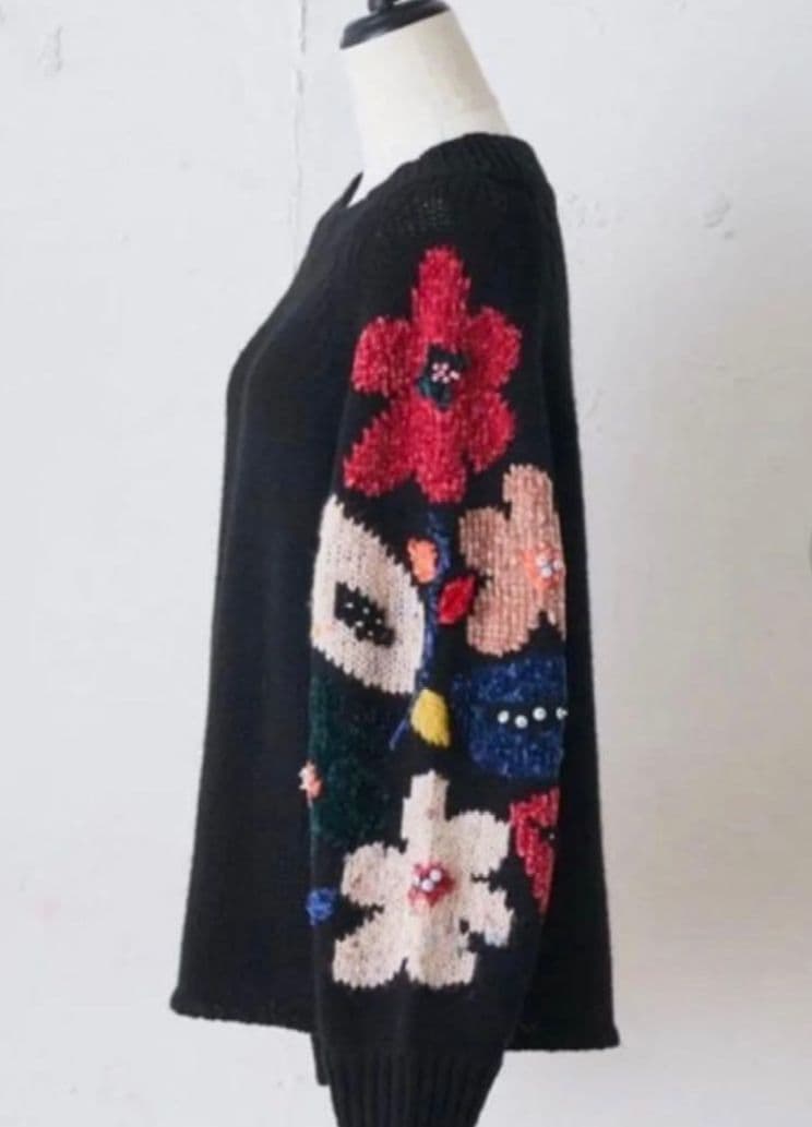 美品 ビアズリー BEARDSLEY 花ジャガードニット 黒 花刺繍 - メルカリ