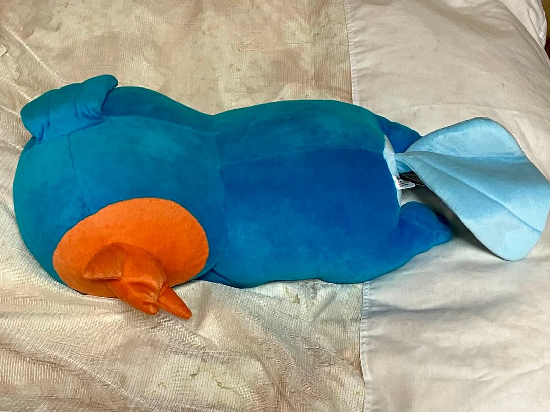 ポケモンセンター　BIGサイズ すやすやミズゴロウ　ぬいぐるみ