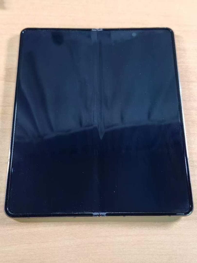 020700K 美品Galaxy Z Fold4 SCG16 256GB - メルカリ