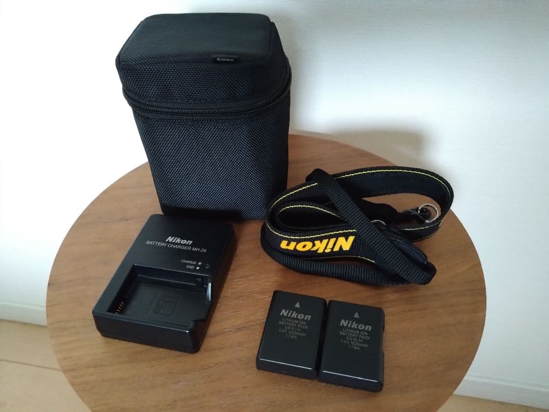 ニコンNikon D3200 SIGMA30mm SIGMA18-50mm - メルカリ