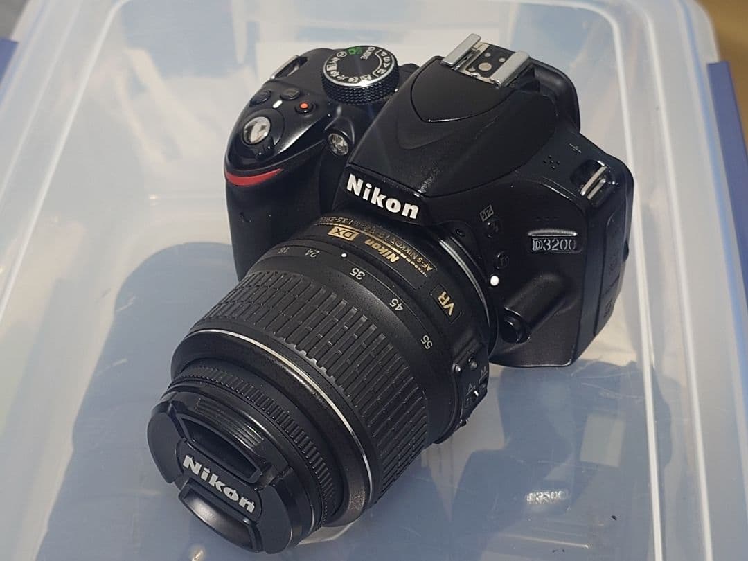 nikon D3200 レンズセット ショット数4761回】Nikon D3200 ニコン ダブルレンズセット スマホ転送