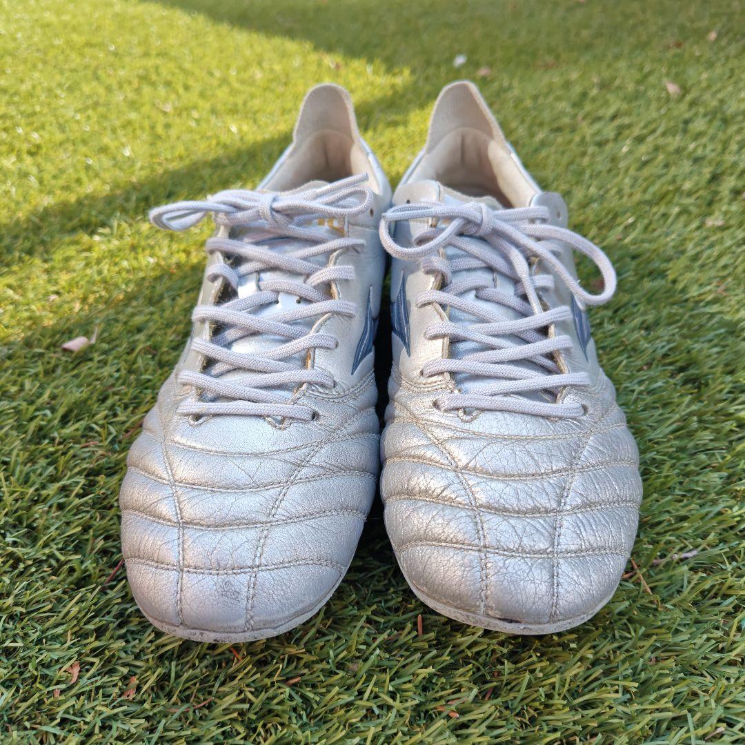 日本未発売 モレリアネオ4 エリート P1GA253204　25.5cm