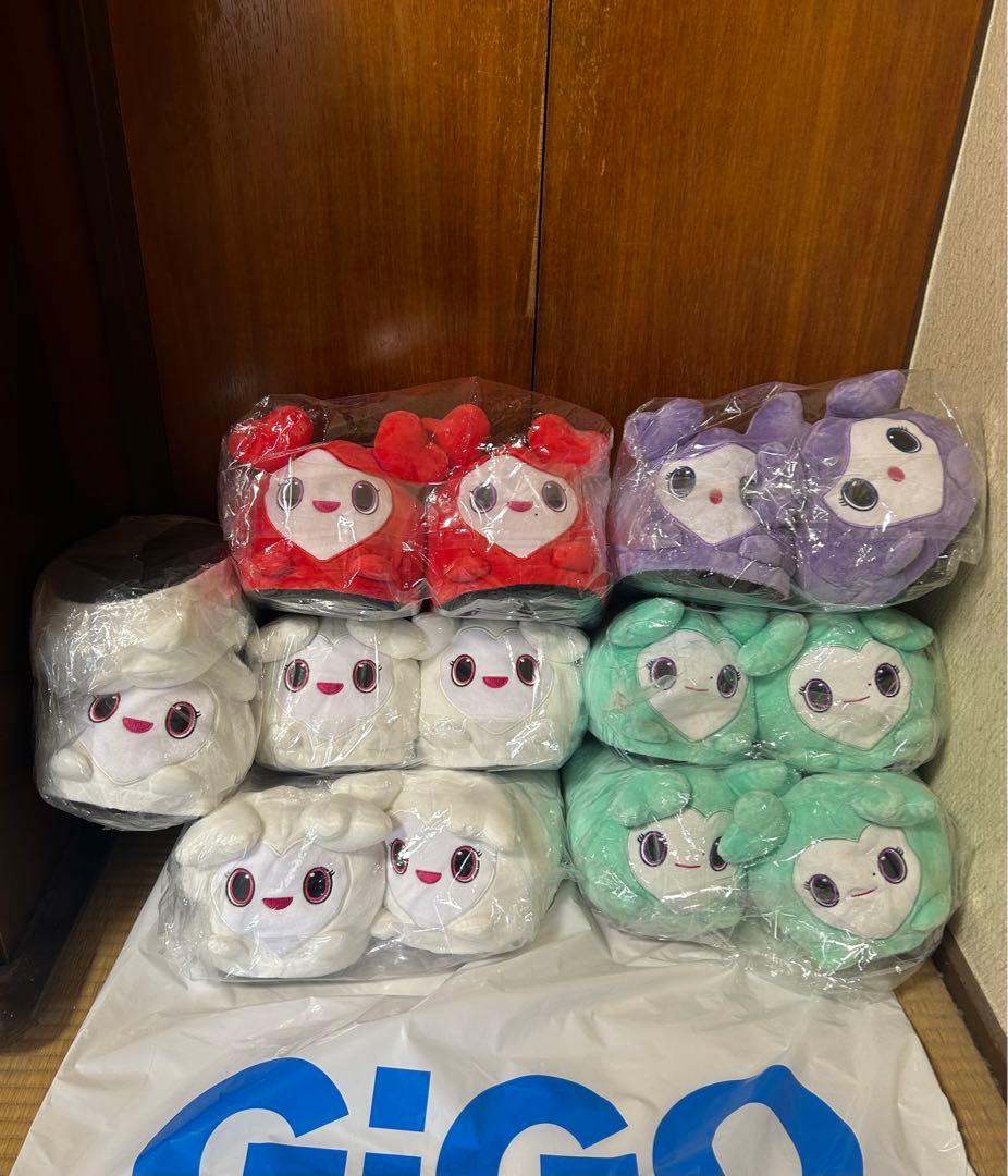 TWICE LOVELYS ぬいぐるみスリッパ スリッパ 7個セット - メルカリ