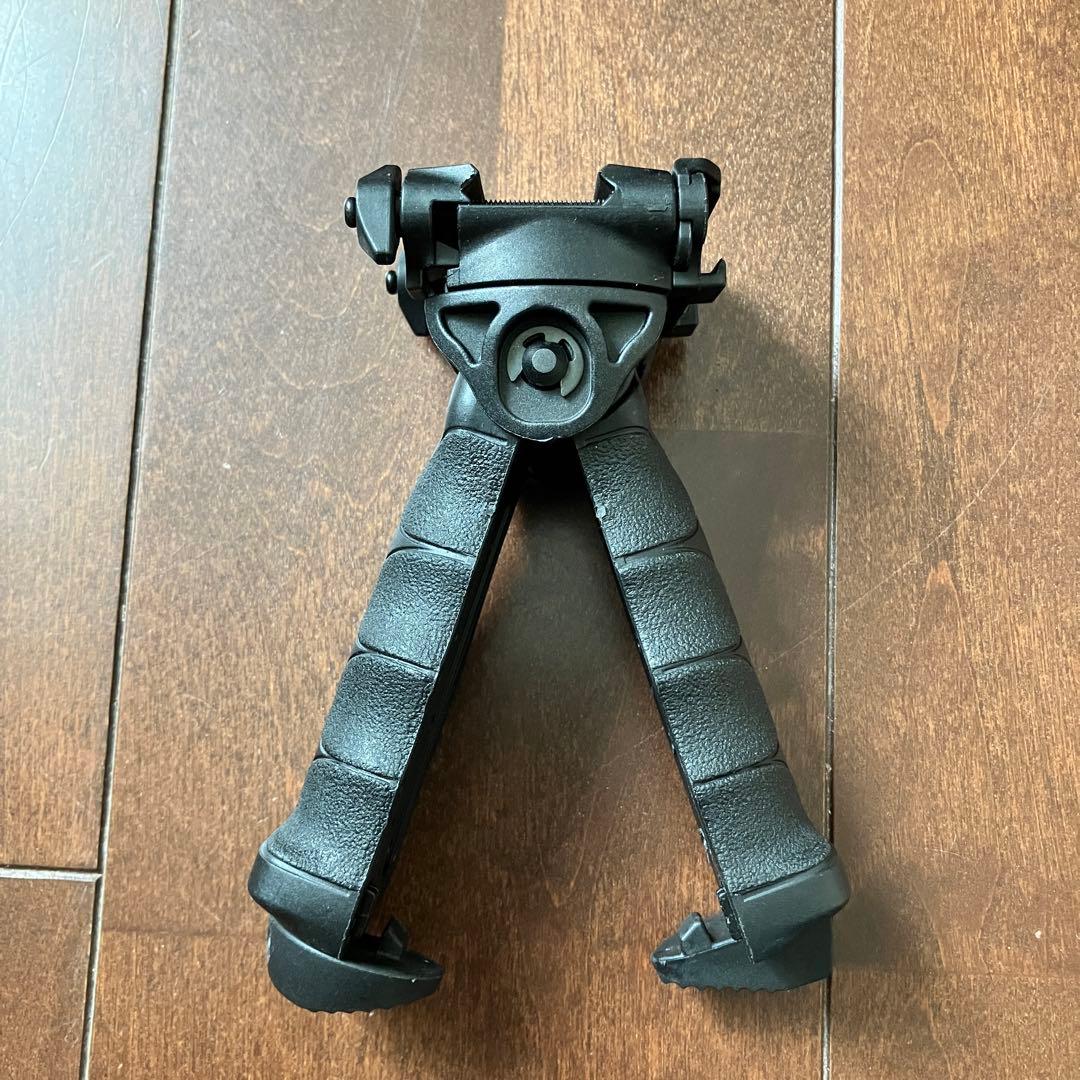 【FAB DEFENSE】 バイポッドグリップ T-POD G2 ブラック
