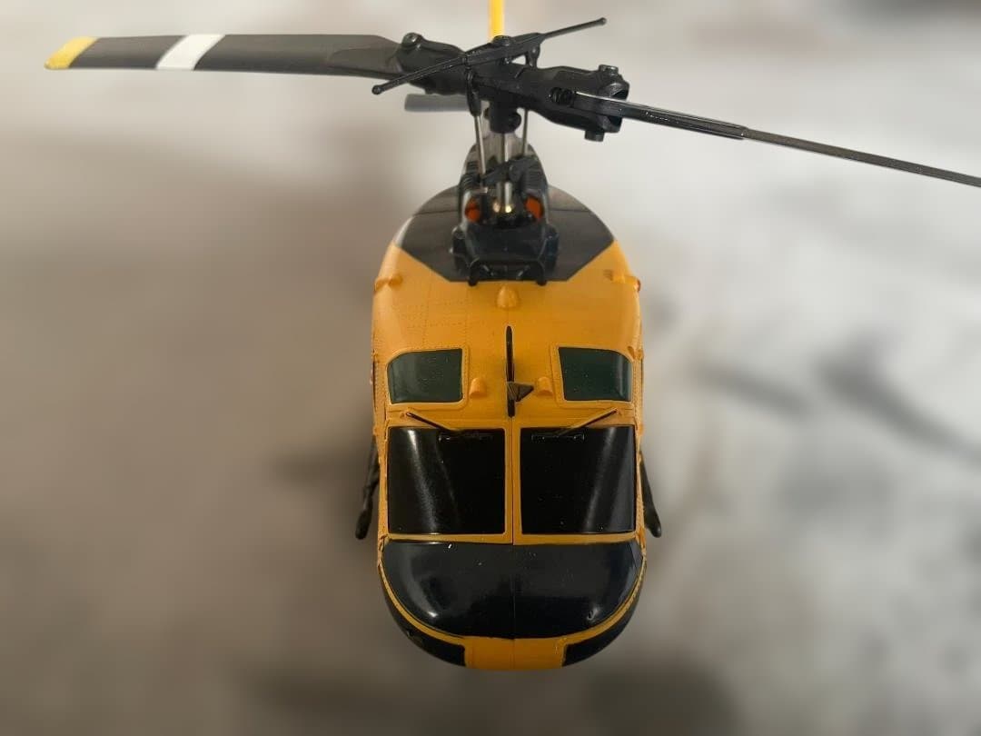 ★1/48 スケール C032 UH-1 ヒューイ RC バッテリー２個付き★