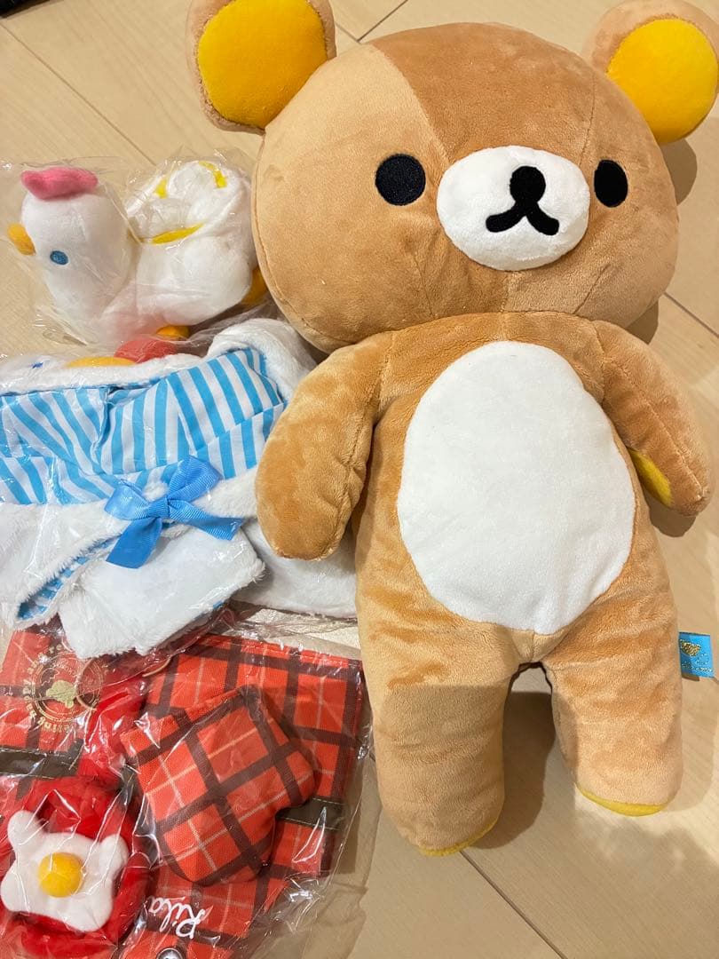 値下 希少 ローソン限定 リラックマ くったりぬいぐるみ きせかえ にわとり