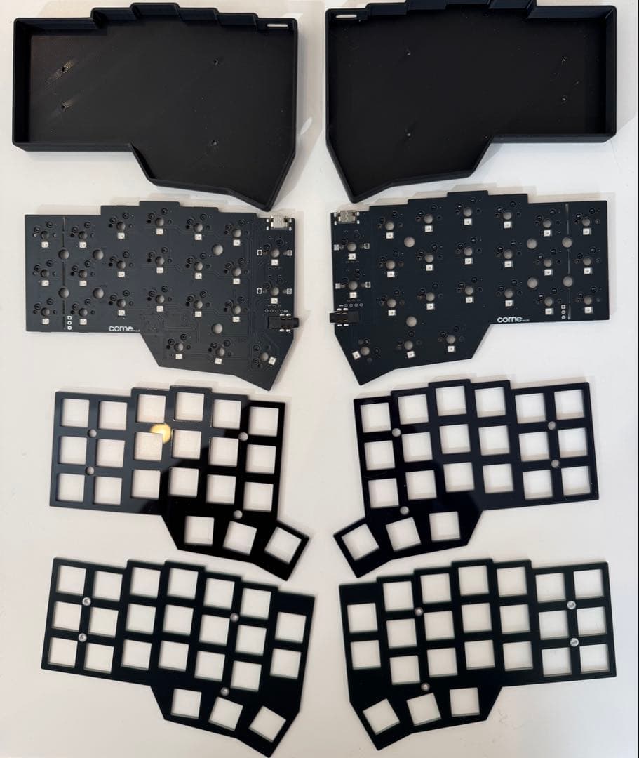 新品】 corne v4 cherry 完成品keychron静音、ケーブル付 - メルカリ