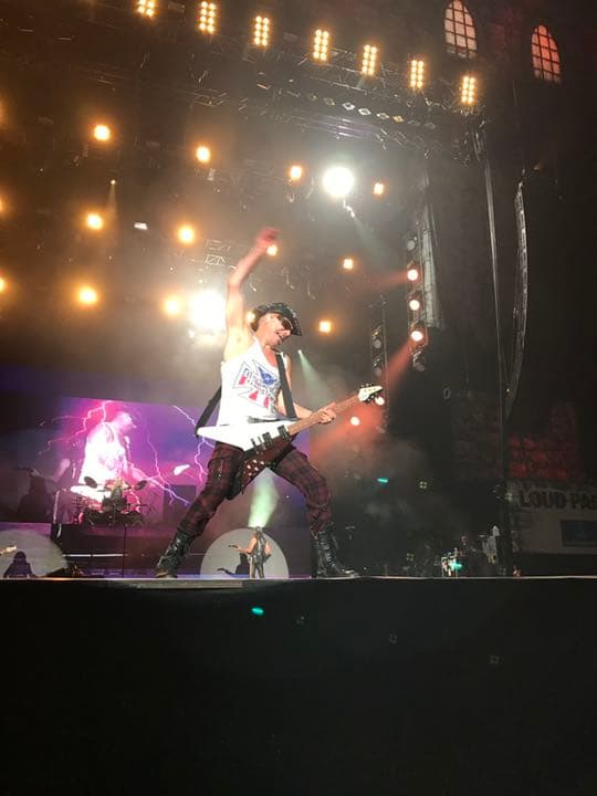 Scorpions スコーピオンズ　ルドルフシェンカー　ギター　ピック