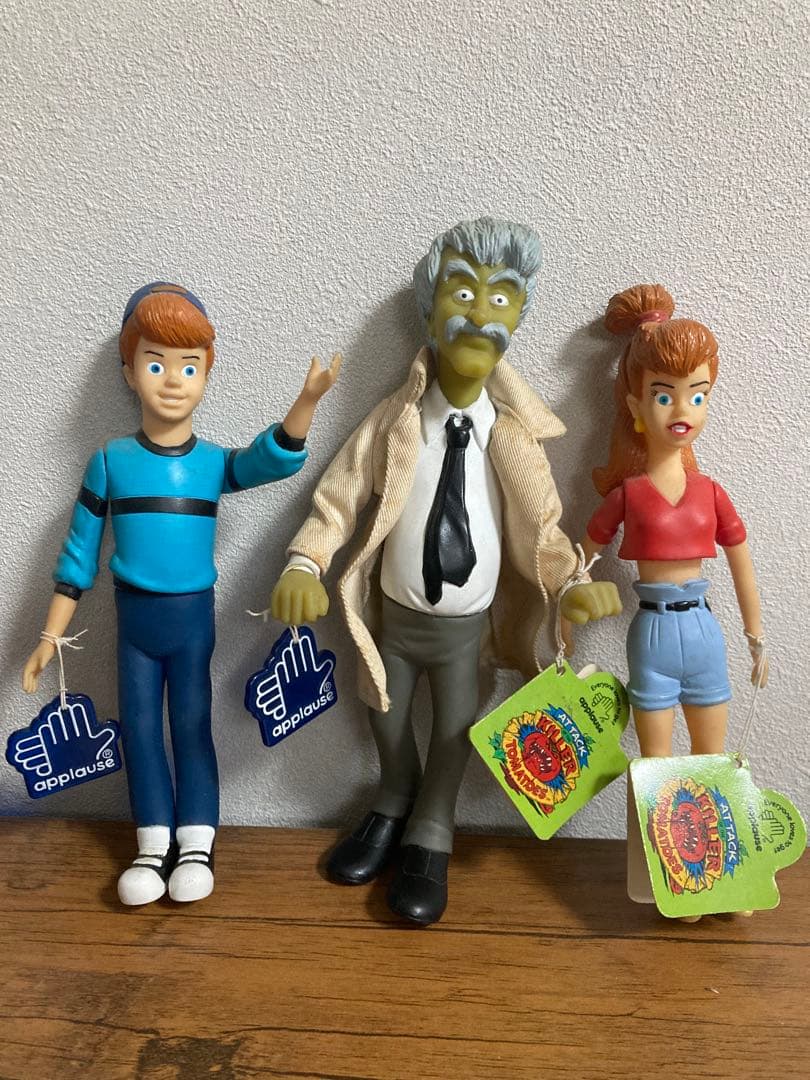 週末セール　Killer Tomatoes キラートマト　人間3体セット