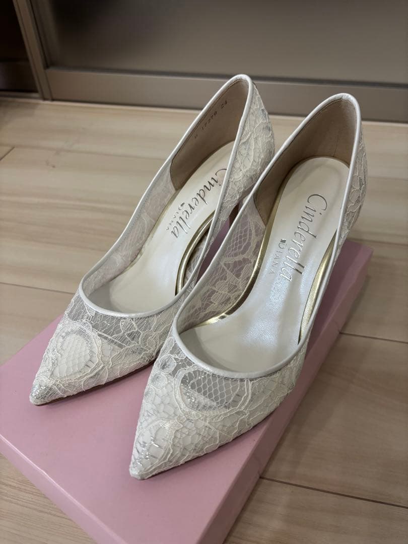 ダイアナ Diana ホワイト レース パンプス 挙式披露宴 ブライダル