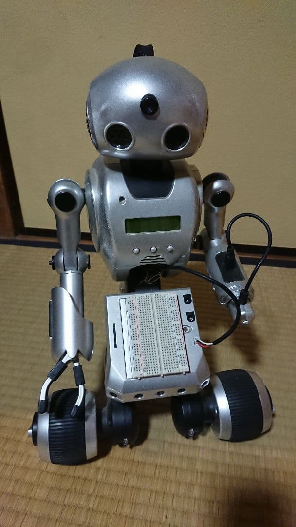 シルバー ロボット 可動式アーム