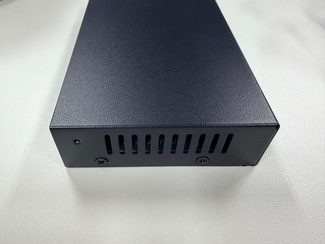 新品 スイッチ（2.5G×4・10G×2）と10G SFP+モジュール2個セット