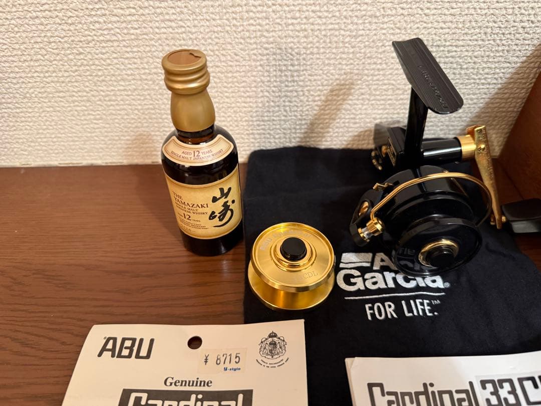 と*ろ様 《新品未使用》ABU カーディナル33 CDL ゴールドアルミスプール