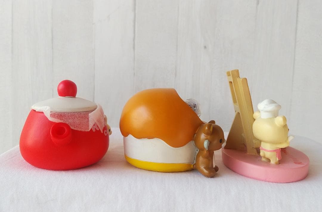 リラックマ　コリラックマ　小物入れ　万年カレンダー　カフェ　置物